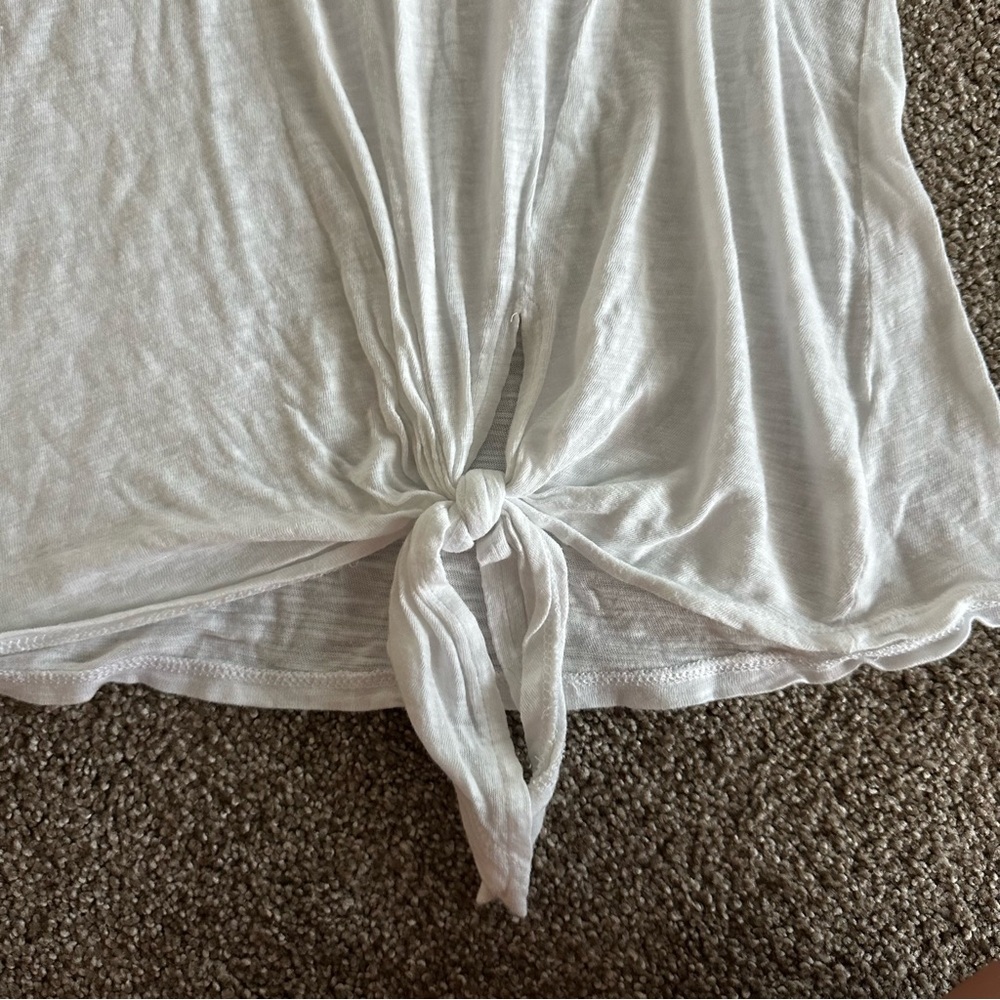 Express White Tie-Front Tank Top - Picture 3 of 4
